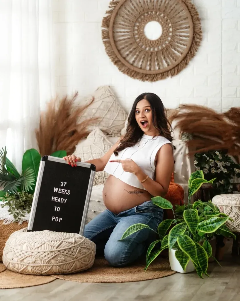 Maternity Photoshoot Ideas